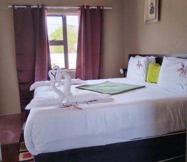 Kasane Apartamento | Looks cottages self catering apartments