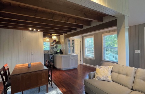 Alton Bay Cabaña | Loon Cove Alton Bay Lake House