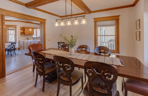Lincoln Casa | Loon Mountain Gem: Perfect For Large Families