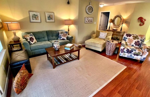 Crystal Beach Casa | Looney Dunes Home