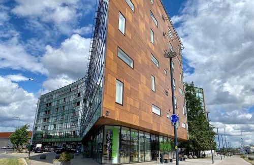 Kesklinn Apartamento | Lootsi Haven - Modern City Apartment with Free Parking