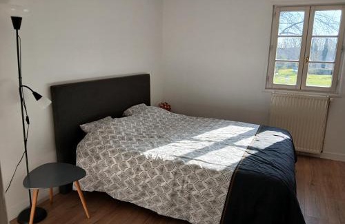 Le Veurdre Cama Y Desayuno | Lorette