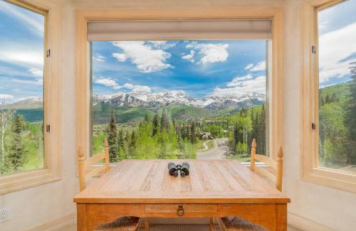 Mountain Village Apartamento | Lorian