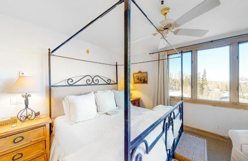 Mountain Village Apartamento | Lorian