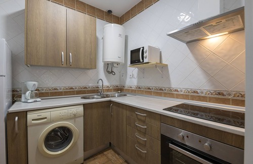 Medina-Sidonia Casa | LOS ALCORNOCALES - Acogedora casa de pueblo con terraza y WiFi gratis.