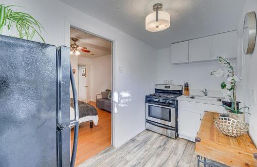 Los Angeles Apartamento | Los Angeles Apartment with Patio, 4 Mi to Downtown!