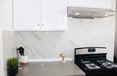 Monterey Park Casa | LOS ANGELES RED ROSE-HEART OF MONTEREY PARK