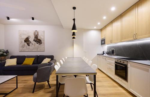 Pamplona City Centre Apartamento | Los Balcones del Encierro - Estafeta 65