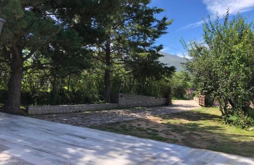 Tafi del Valle Chalet De Esquí | Los ciruelos - Casas de Motaña