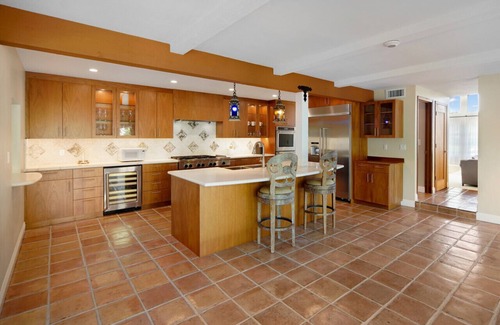 Buena Park Casa | Los Coyotes Villa - SoCal- Central to Top Attractions