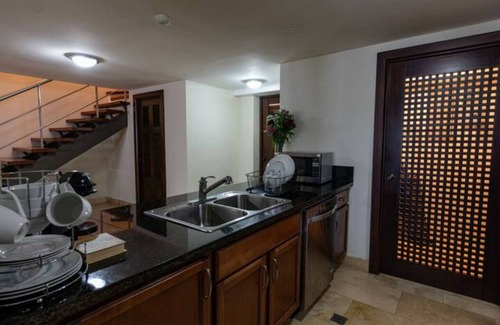 Santa Ana Condominio | Los Diamantes Terraza, Ubicado en el corazón de Casco Antiguo