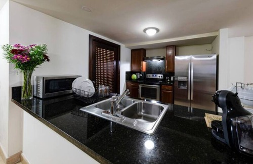 Santa Ana Condominio | Los Diamantes Terraza, Ubicado en el corazón de Casco Antiguo