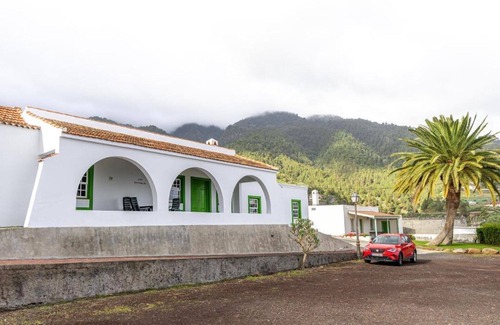 Santa Cruz de la Palma Casa | Casa de Los Establos - Finca Camacho