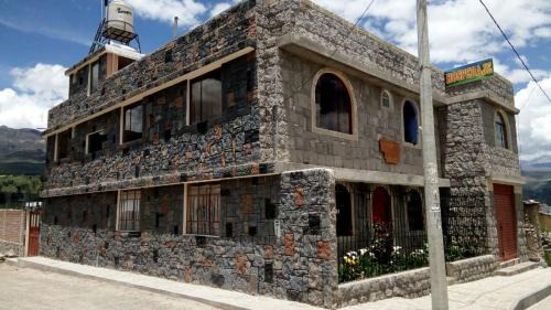 Yanque Casa | Los Geranios