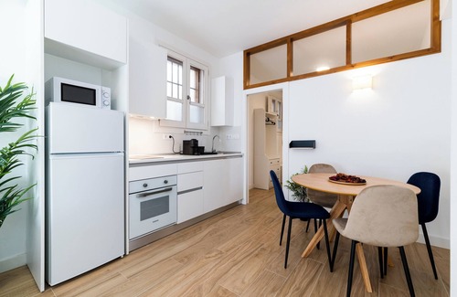 San Pedro Apartamento | LOS HERMANOS DEL MENTIDERO BAJO