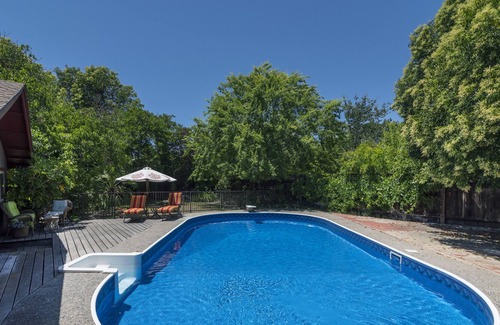 Los Olivos Casa | Los Olivos Oasis with pool