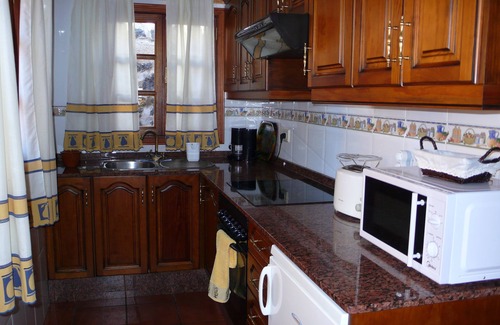 El Paso Cabaña | Casa Rural A Los Pajeros - 2 casas tradicionales canarias que comparten piscina