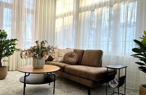 Old Town Apartamento | Lossi Old Town apartment with sauna