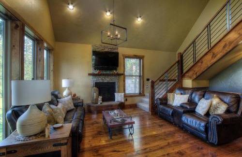Lead Casa | Lost Buffalo Lodge