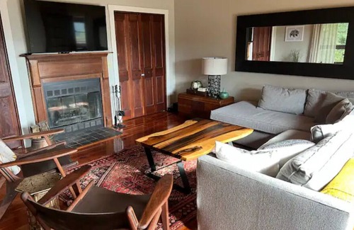 Lost River Casa | Lost City Mountain Retreat-Stunning Views/Pool/hot tub