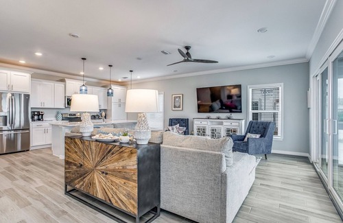 Ono Island Villa | Lost Key Villas Golf & Beach Club ~Two T's at the Key - NO HASSLE CHECK OUT