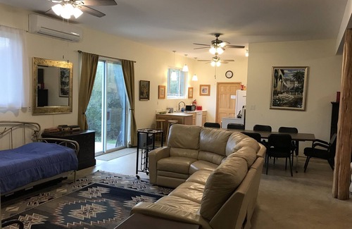 Bastrop County Casa | Lost Pines Lake House near Bastrop State Park and Buescher State Park..