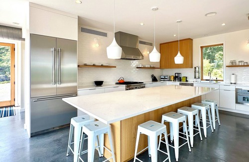 South Fork Casa | Lost River Solar - Contemporary 4 bedrooms + 2 lofts