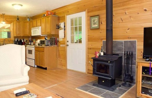 Wardensville Cabina | Lost River WV 2-br 1-ba cabina (Unidad A)