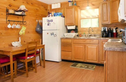 Wardensville Cabina | Lost River WV 2-br 1-ba cabina (Unidad A)