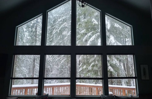 Mount Hood Village Casa | Lost Shelter Chalet- Rhododendron