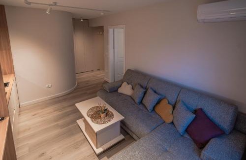 Ploiesti Apartamento | Lotus 1