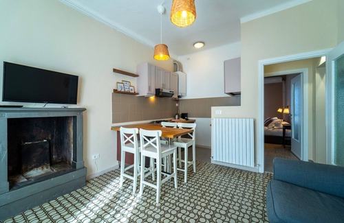 Bellagio Apartamento | Lotus Apartment with Lakeview by Wonderful Italy