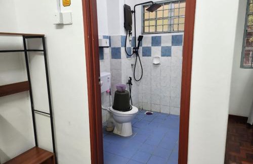Seri Kembangan Casa | LOTUS HOMESTAY