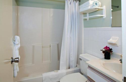 Wildwood Crest Hotel | Lotus Inn