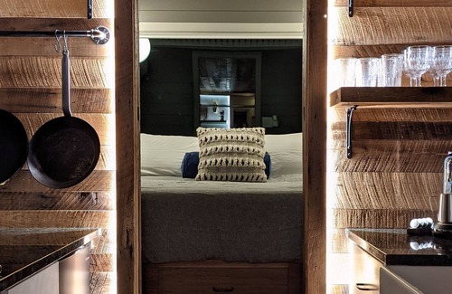 Boulder Creek Cabaña | Lotus Tiny Home at The Eyries - Escape, Awe, Inspiration