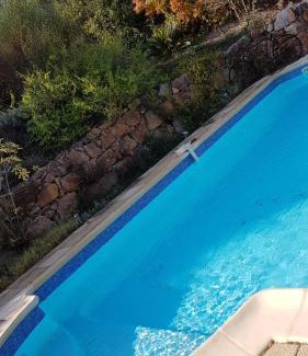 Callas Cama Y Desayuno | Lou Pitchoun Cabanon