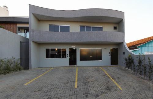 Guarapuava Apartamento | Lou Suítes - Suíte 04 - Econômica com Estilo