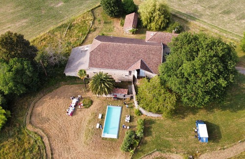 Came Casa | Loue Ferme Basque Entièrement Rénovée - 5 Chambres, 12 Couchages, Came