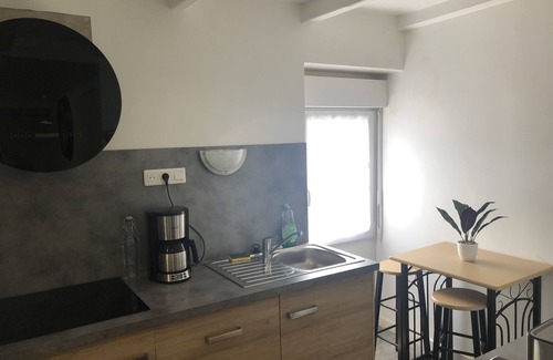 Kerherou Apartamento | Loue très bel app fabuleux spacieux lumineux deco modern 75 M2 100 M DU PORT