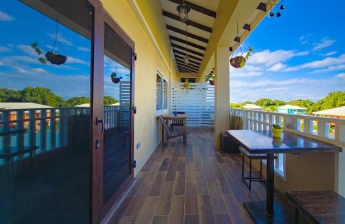 Placencia Hotel | Louis' Apartments