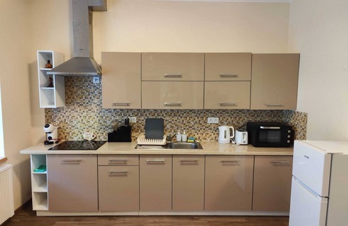 Brezova Apartamento | Louisa - Charming 2 Bedroom Apartment