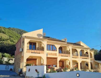Skala Apartamento | Loukia's Studios and Apartments