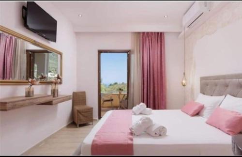 Skala Apartamento | Loukia's Studios and Apartments
