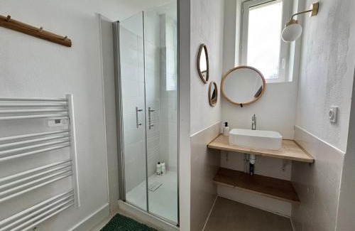Luc-la-Primaube Apartamento | LOustal d Henri 3 chambres