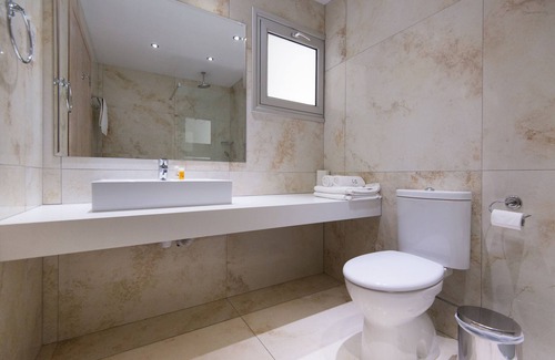 Ayia Napa Hotel | Loutsiana Hotel Apts