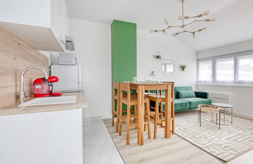 Louvres Apartamento | Louvres Elegance / Netflix / Roissy CDG