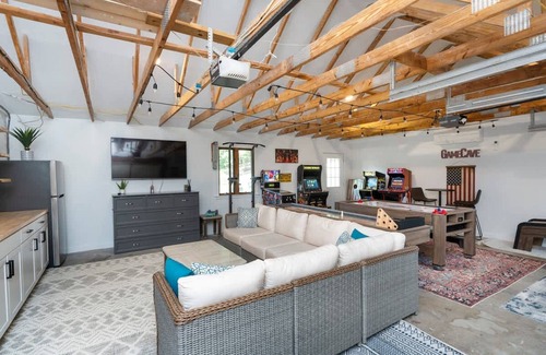Afton Casa | Love Afton Cabin - Family Home