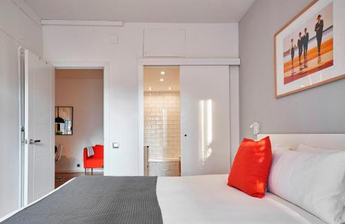 el Fort Pienc Apartamento | Love Local Life Near Sagrada Familia by MyRentalHost