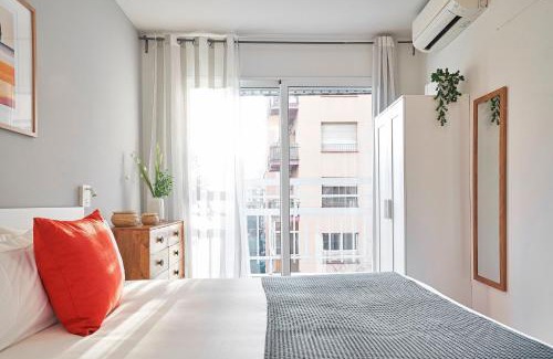 el Fort Pienc Apartamento | Love Local Life Near Sagrada Familia by MyRentalHost