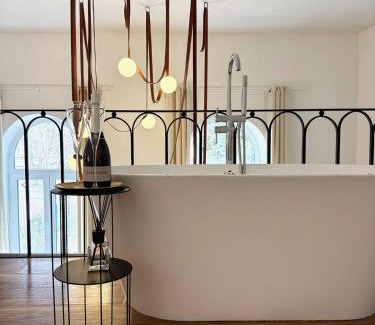 Baia Mare Apartamento | Love&Loft central park with private garden